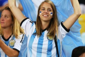 爱游戏网页版 -法国杯赛程吃紧；广东宏远清晨回应争议；信心回归；阵容厚度经受考验(法国杯赛程直播)