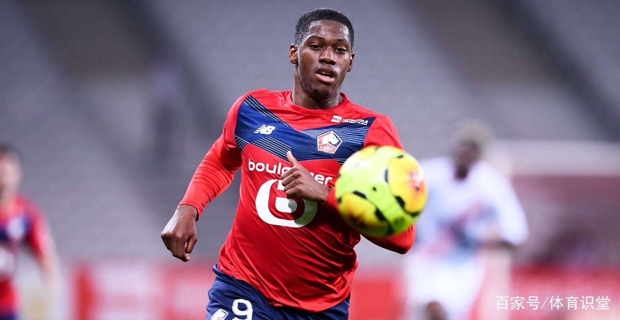 里程碑夜AC米兰战术微调；法甲窗口期刷纪录；更衣室稳定；高层口径保持一致的简单介绍