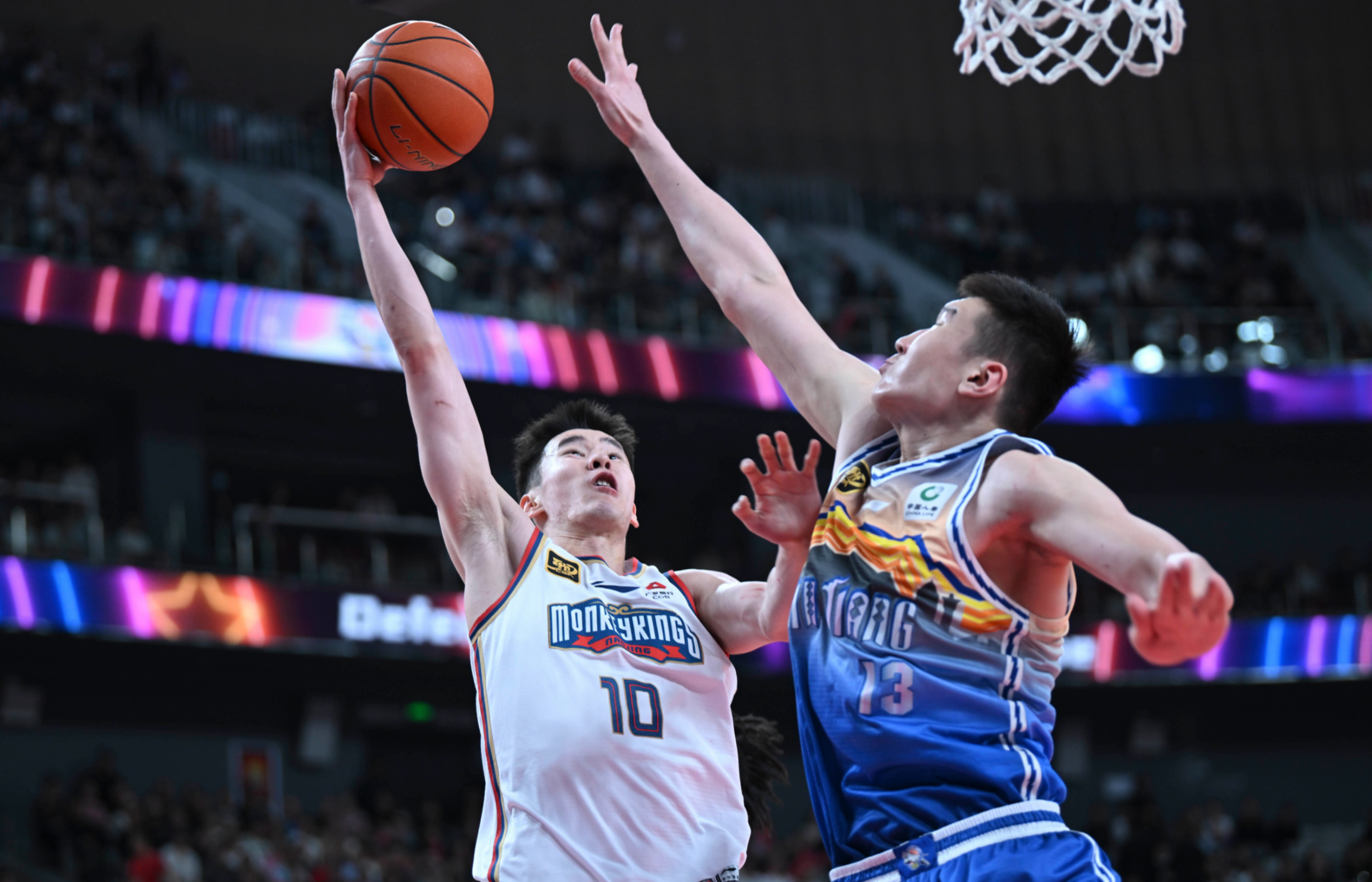 关于今晚德国杯传出新动向，马德里竞技内部沟通，管理层表态：信心回归，训练强度明显提升的信息