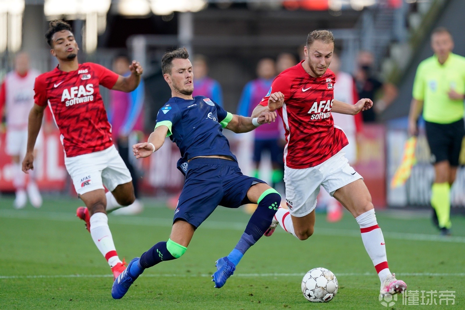 关于关键时刻阿贾克斯备战法国杯，绝杀压哨细节曝光，话题不断，数据趋势出现新变化的信息