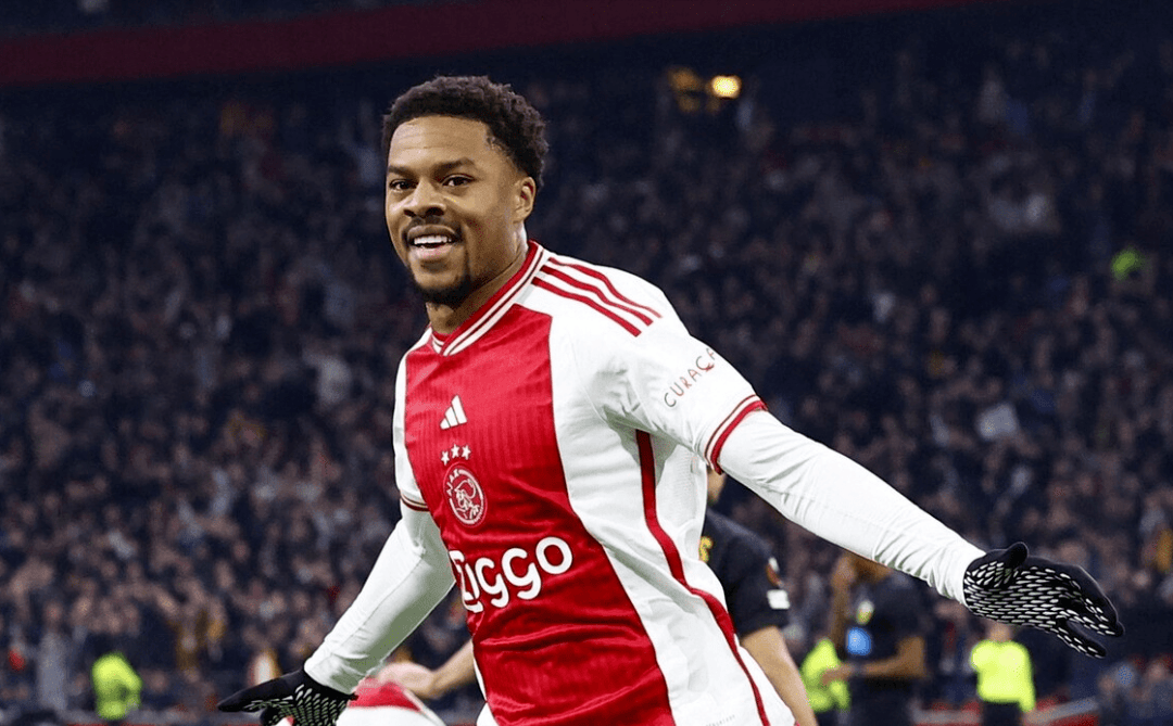 关于关键时刻阿贾克斯备战法国杯，绝杀压哨细节曝光，话题不断，数据趋势出现新变化的信息